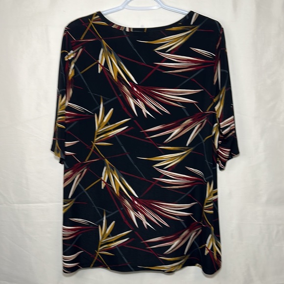 Laura Printed Short Sleeve Blouse Size 1X Black - Picture 2 of 4